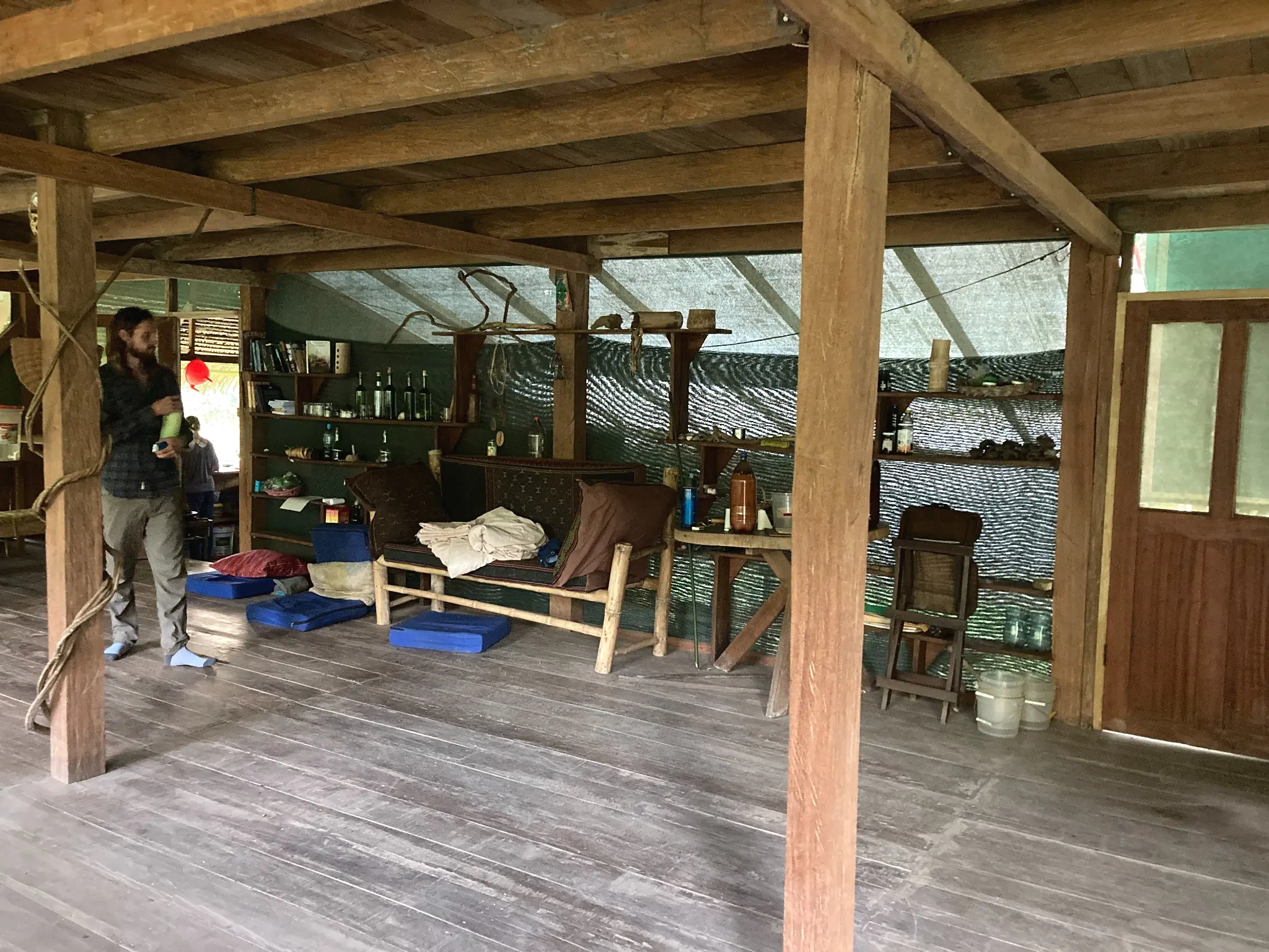 The simple open common space at the Dieta center